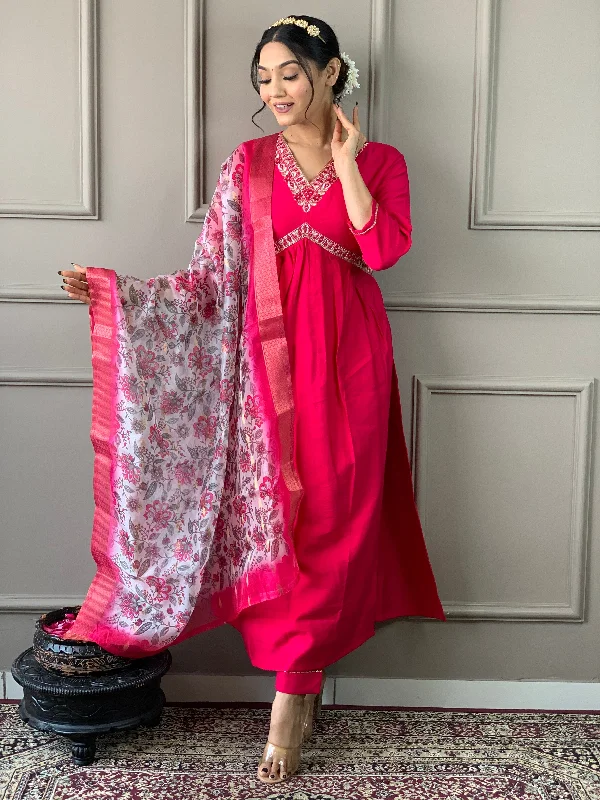 Women V Neck Embroidered Work Chanderi Cotton Fabric Kurta & Pant With Dupatta Set - Taantav Slim Fit Casual Pants