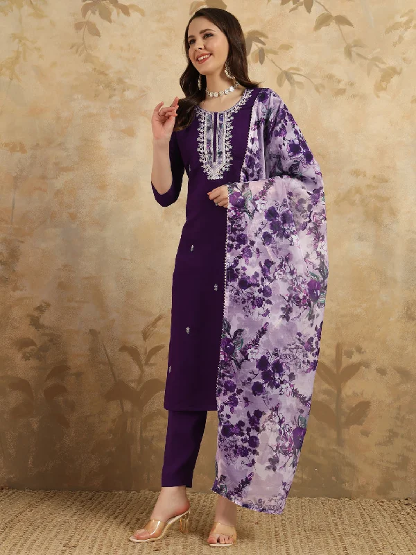Women Round Neck Embroidered Work Chanderi Fabric Kurta & Pant With Dupatta Set - Taantav Comfy Cargo Trousers