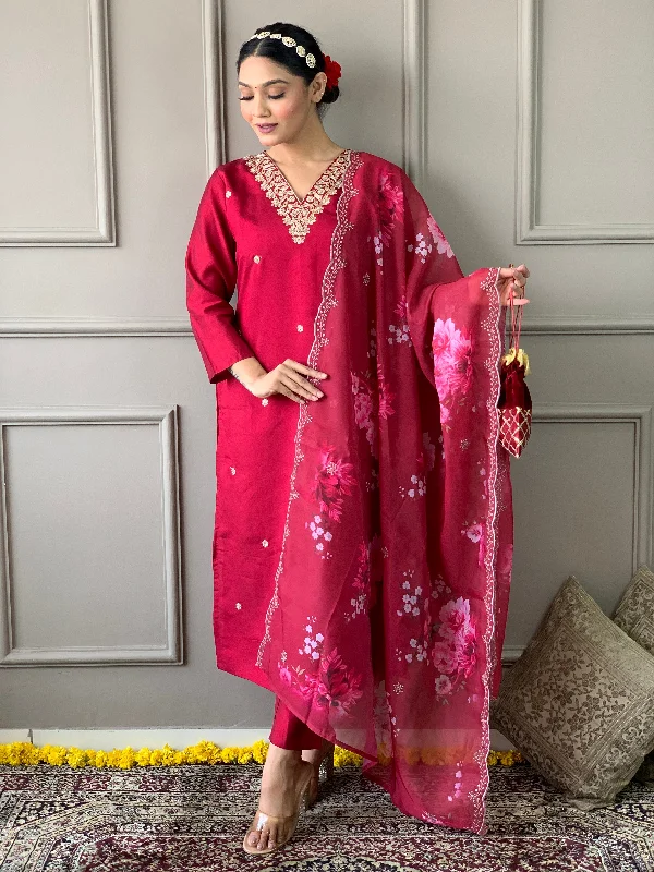 Women V Neck Embroidered Work, Chanderi Fabric Kurta & Pant With Dupatta Set - Taantav Classic Straight-Leg Pants