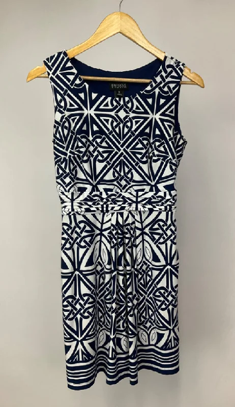 ENFOCUS BLUE/WHITE DRESS SZ 6 Tunics Trendy modern