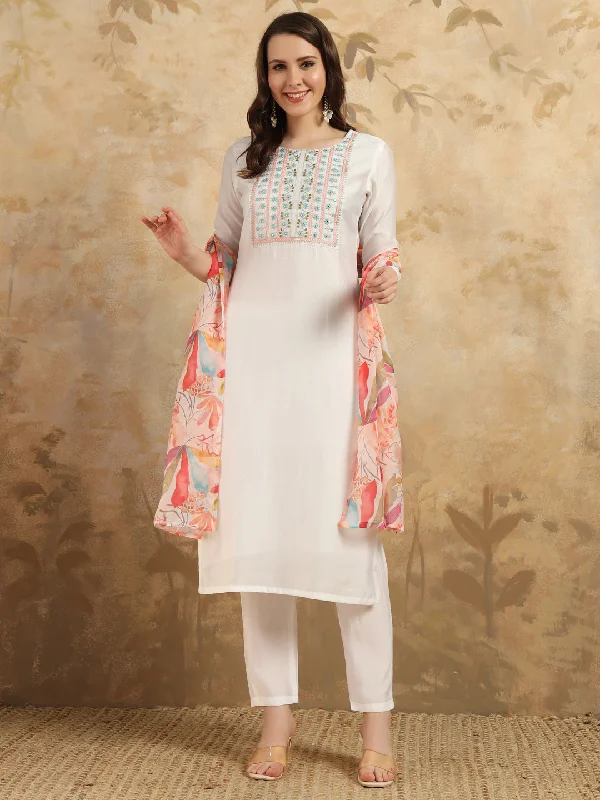 Women Round Neck Embroidered Work Chanderi Fabric Kurta & Pant With Dupatta Set - Taantav Cozy Jogger Leggings