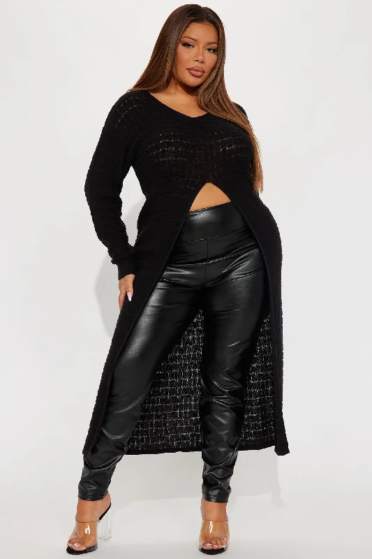 The Brightside Maxi Sweater Top - Black