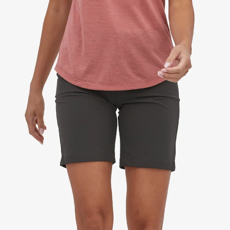 Women's Skyline Traveler Shorts - 8""