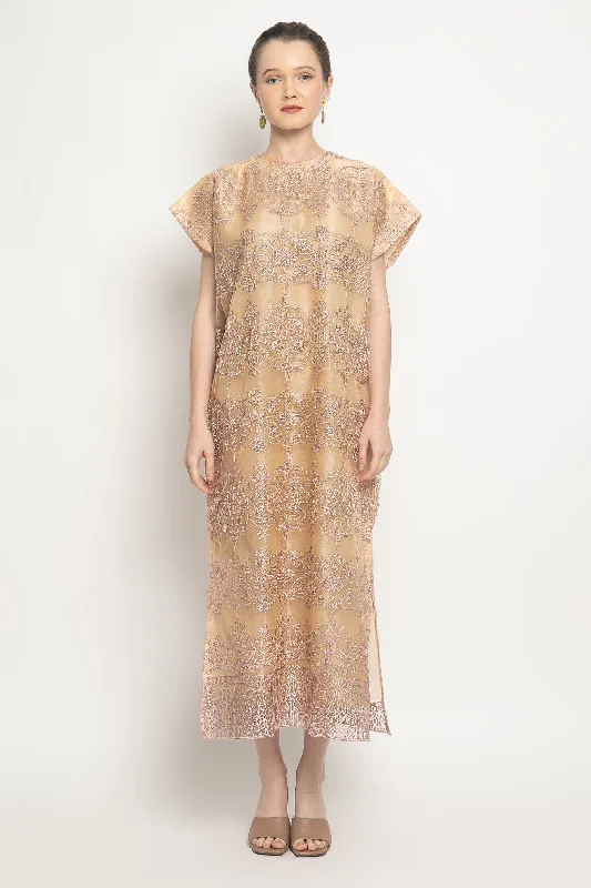 Nadine Dress in Dusty Pink