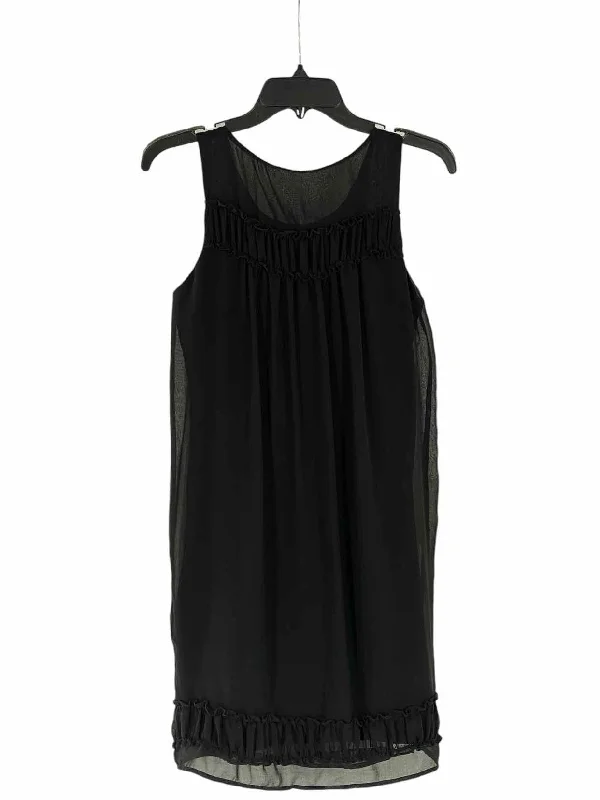 V Fish Size S Black Dress